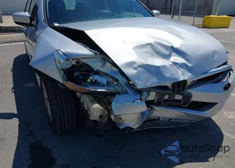 2006 Honda Accord 2.4 Ex z USA, uszkodzony, nr VIN 1HGCM56716A186428